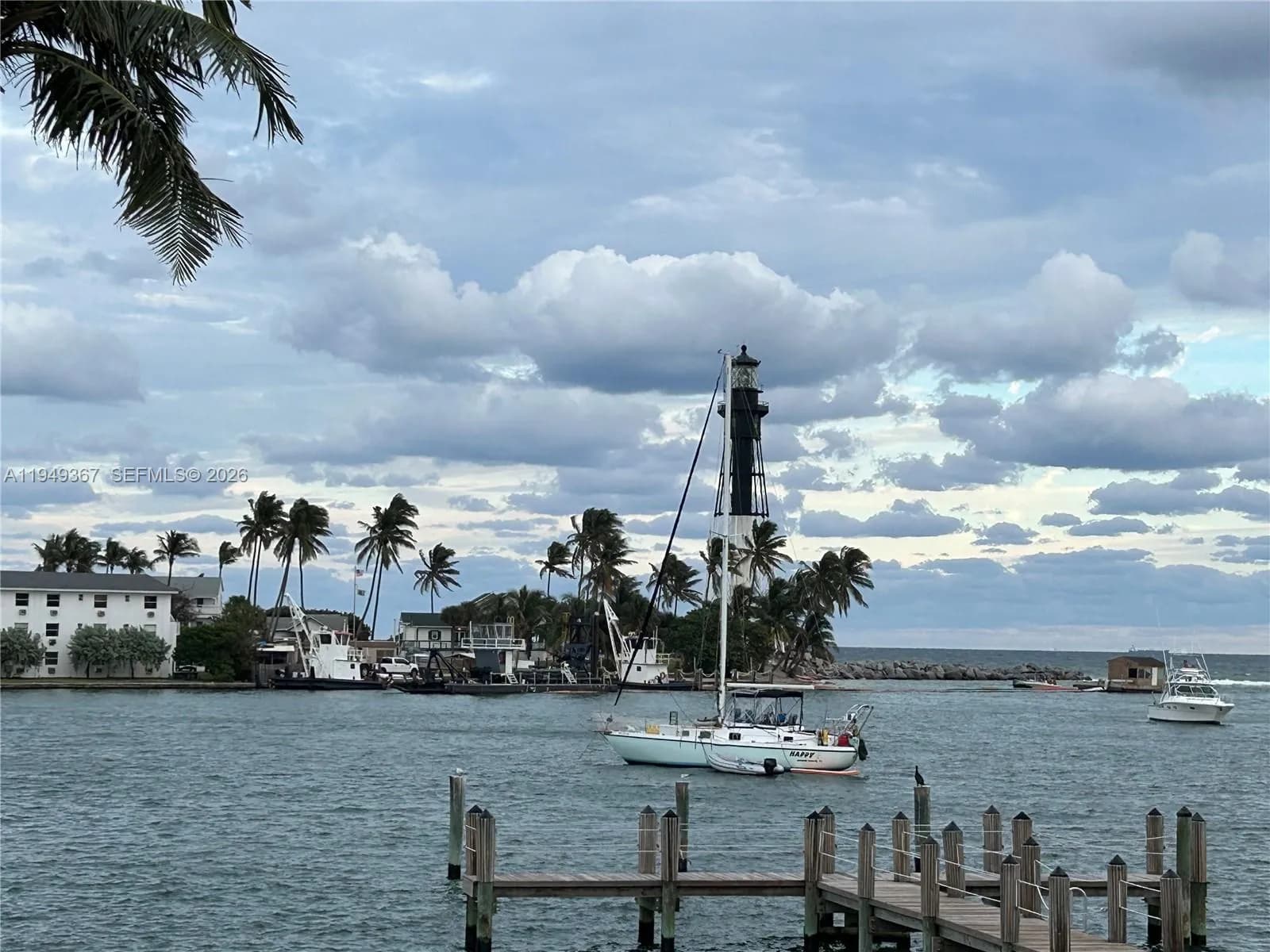 2508 Bay Dr # 12, Pompano Beach FL 33062