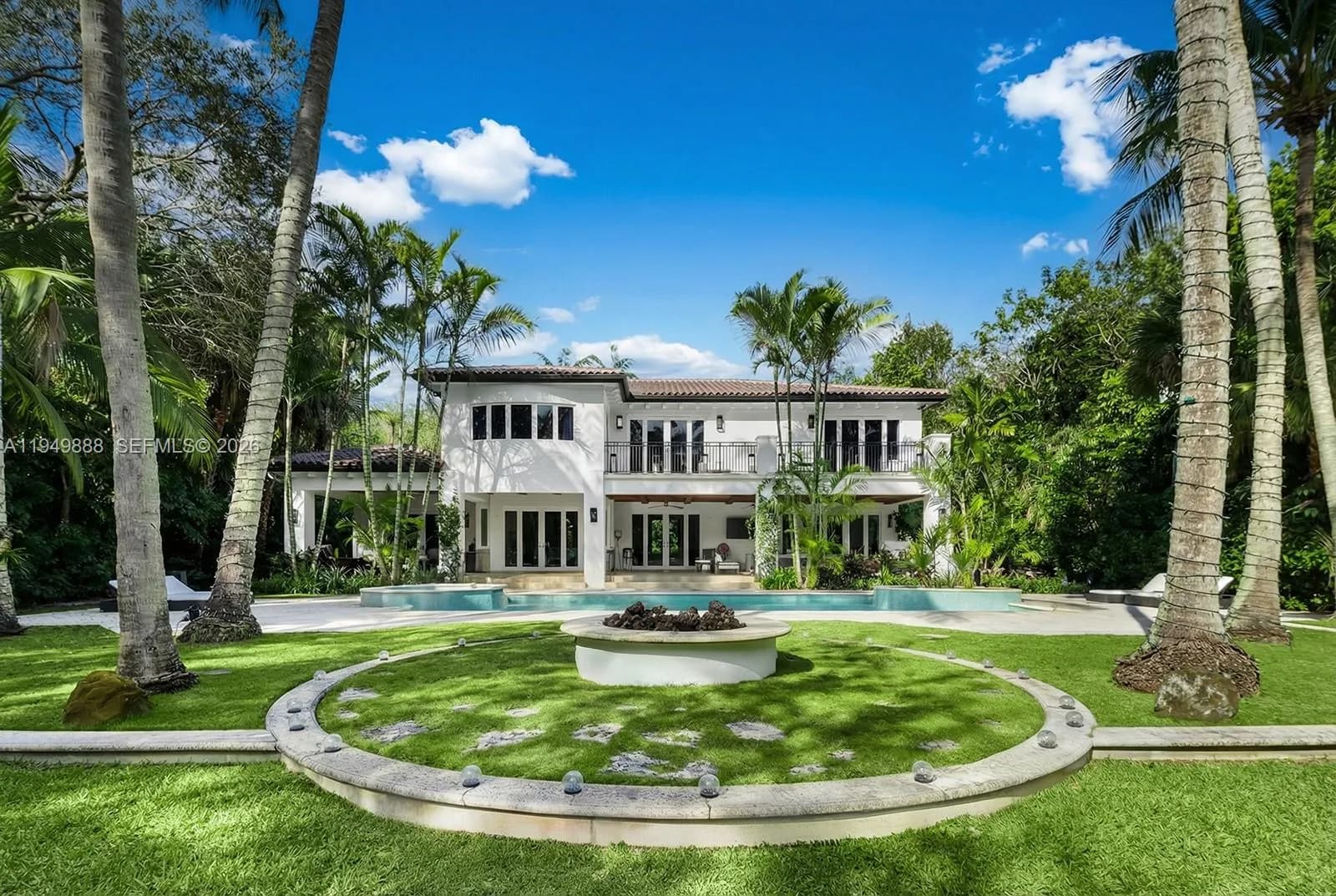 5002 SW 86th St, Miami FL 33143