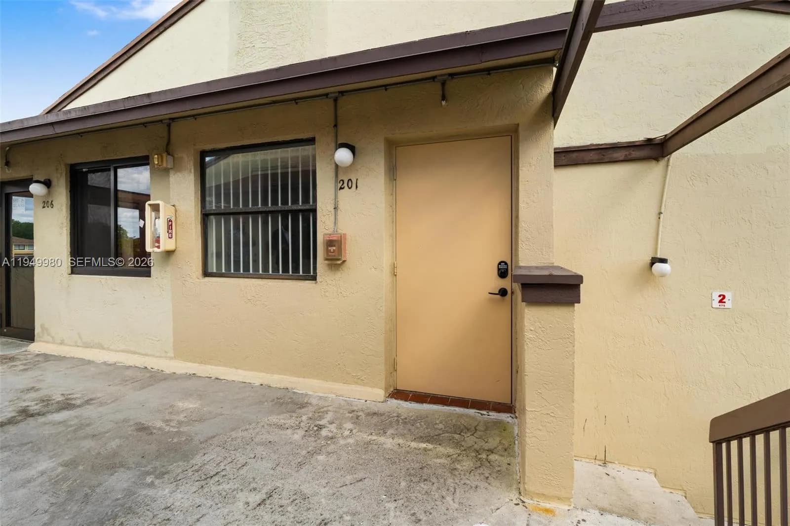 475 NW 210th St # 201, Miami Gardens FL 33169