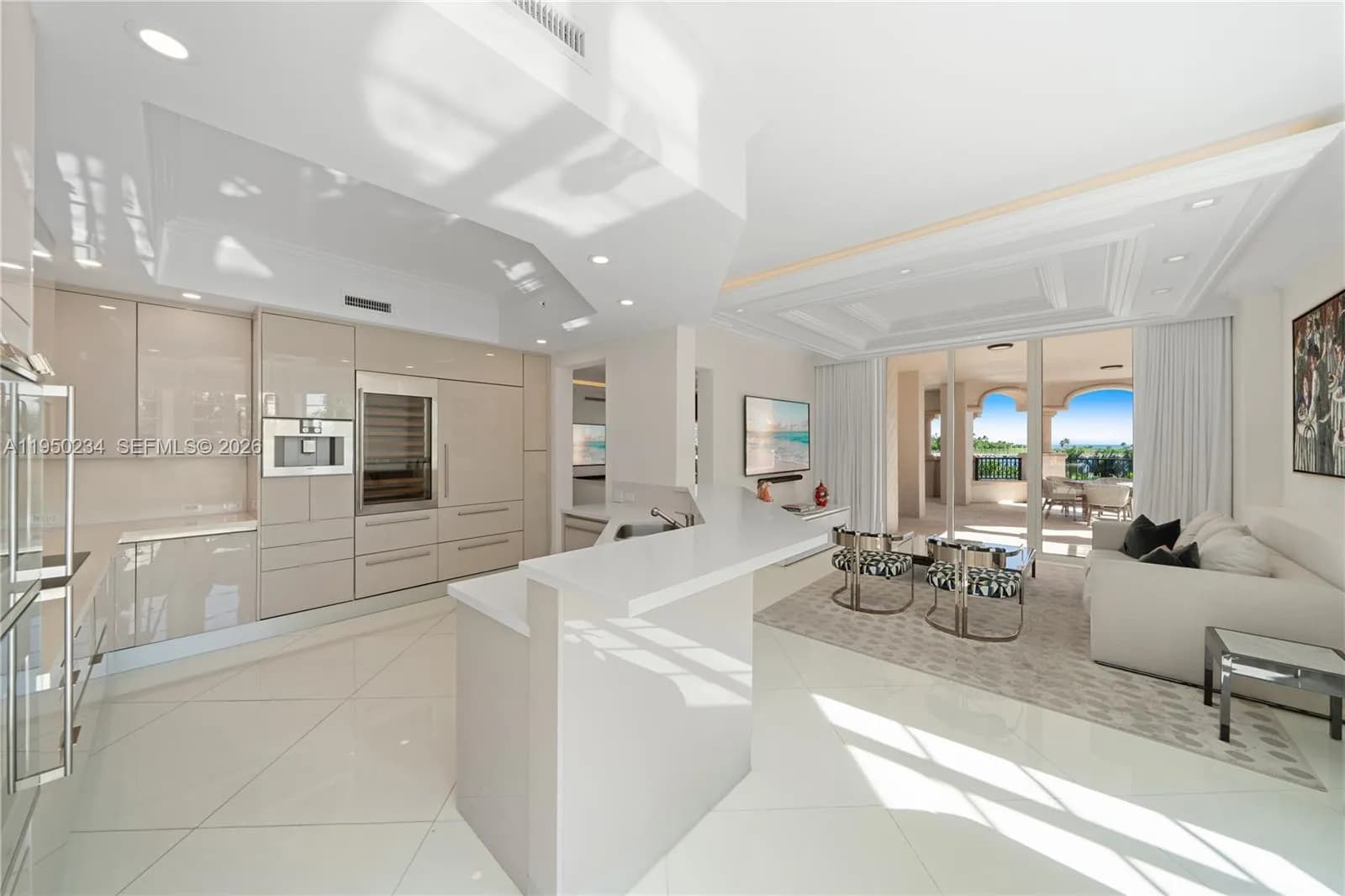 7124 Fisher Island Dr # 7124, Miami Beach FL 33109