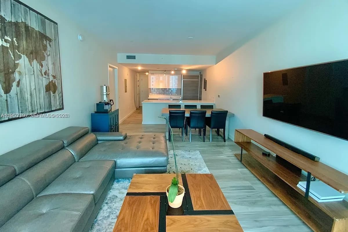 1100 S Miami Ave # 2811, Miami FL 33130