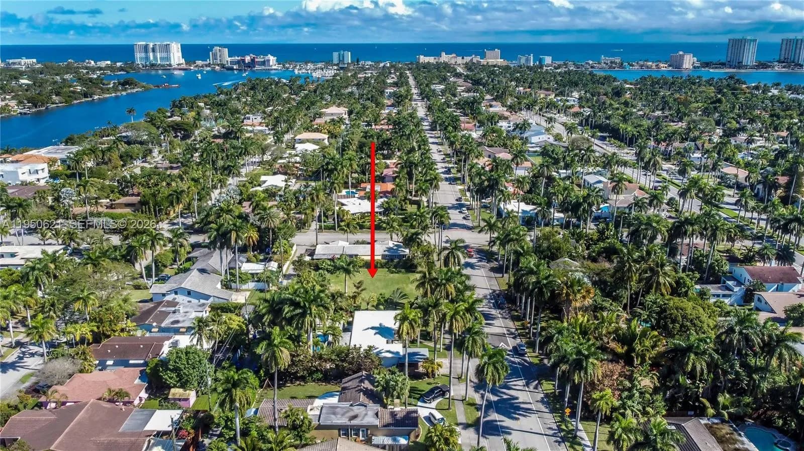 1211 Tyler St, Hollywood FL 33019