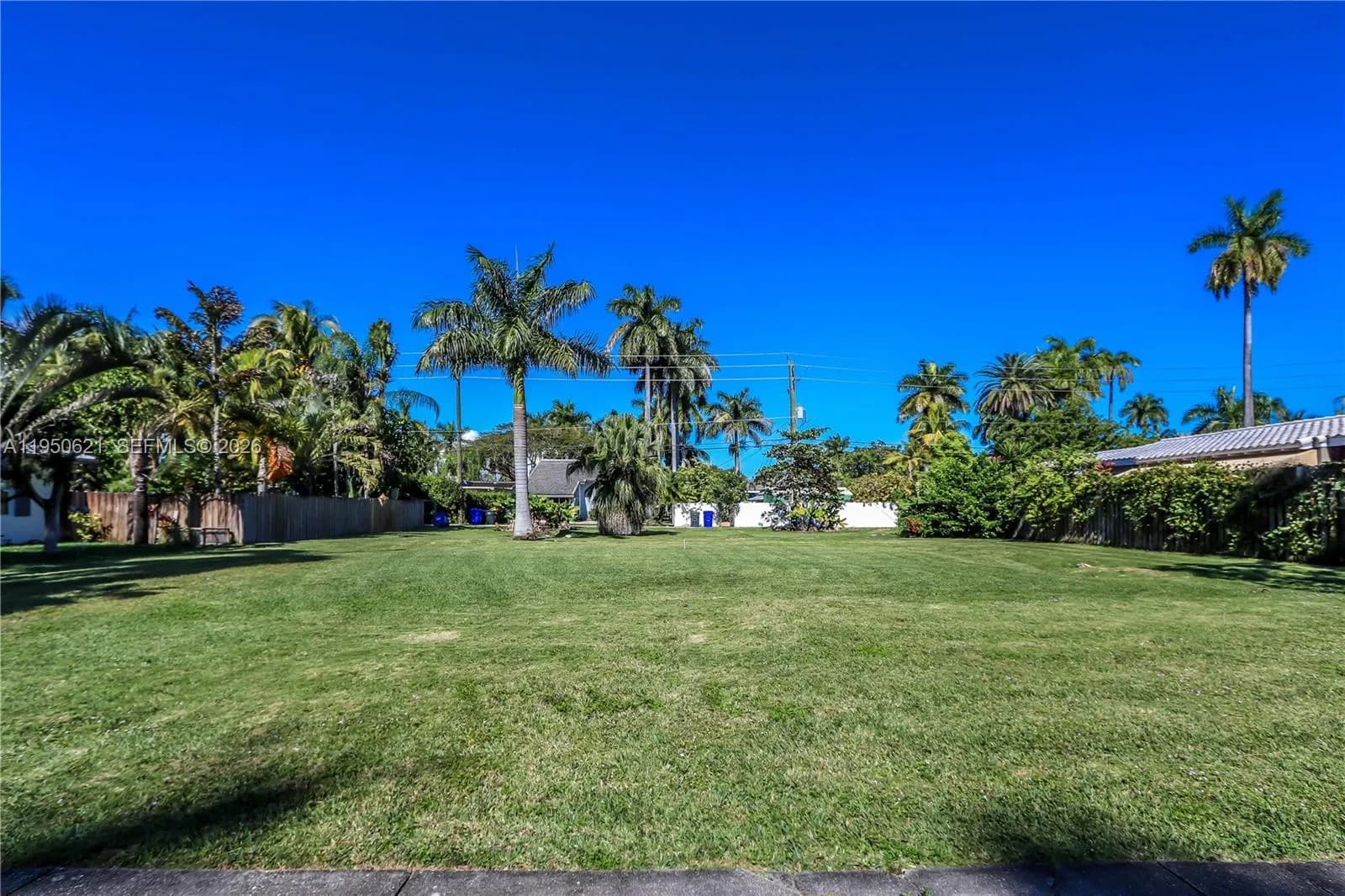 1211 Tyler St, Hollywood FL 33019