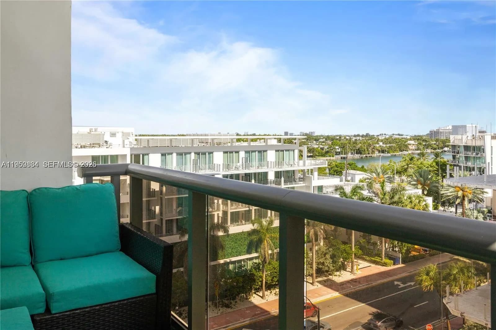6039 Collins Ave # 809, Miami Beach FL 33140