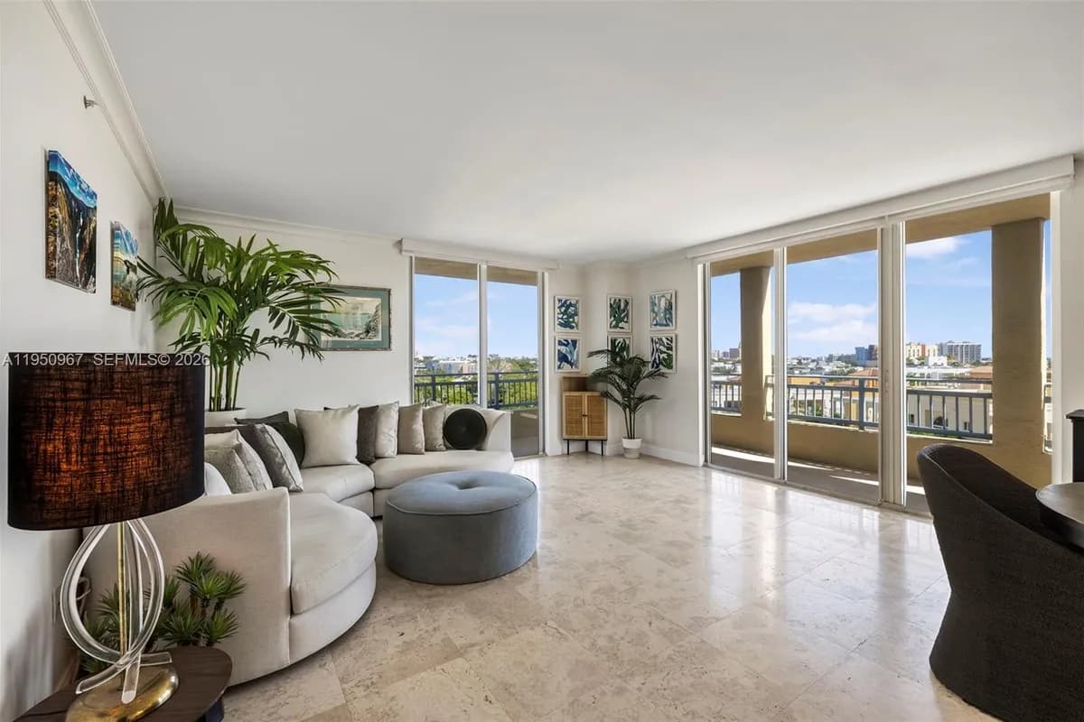 90 Alton Rd # 811, Miami Beach FL 33139