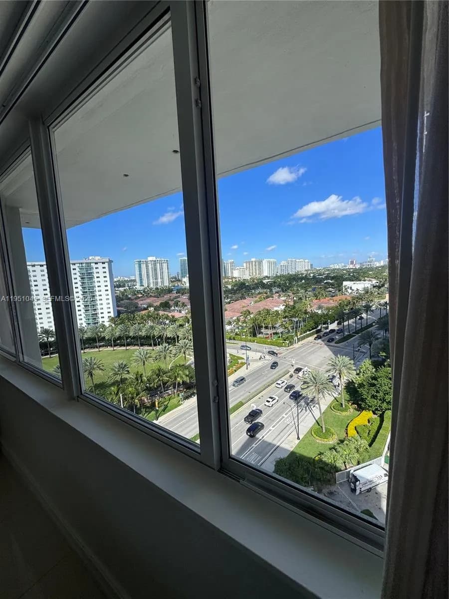 19201 Collins Ave # 1130, Sunny Isles Beach FL 33160