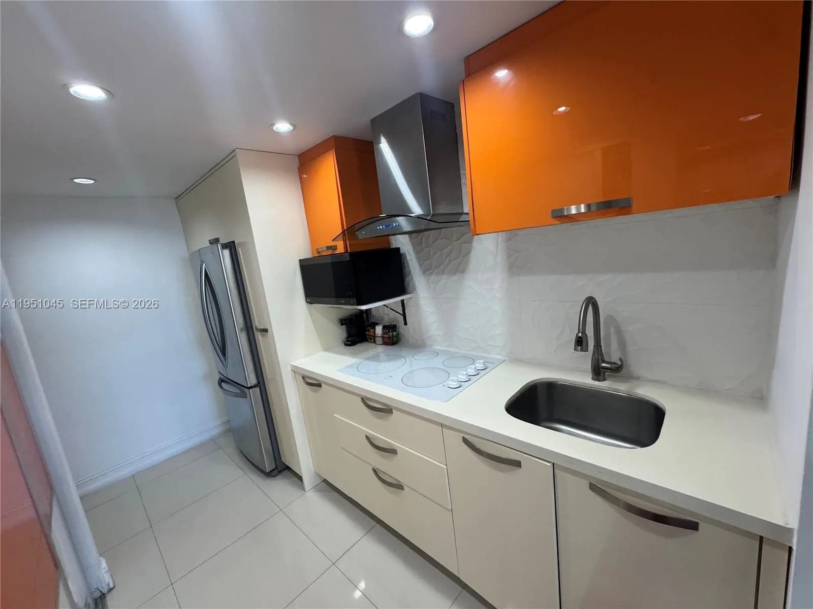 19201 Collins Ave # 1130, Sunny Isles Beach FL 33160