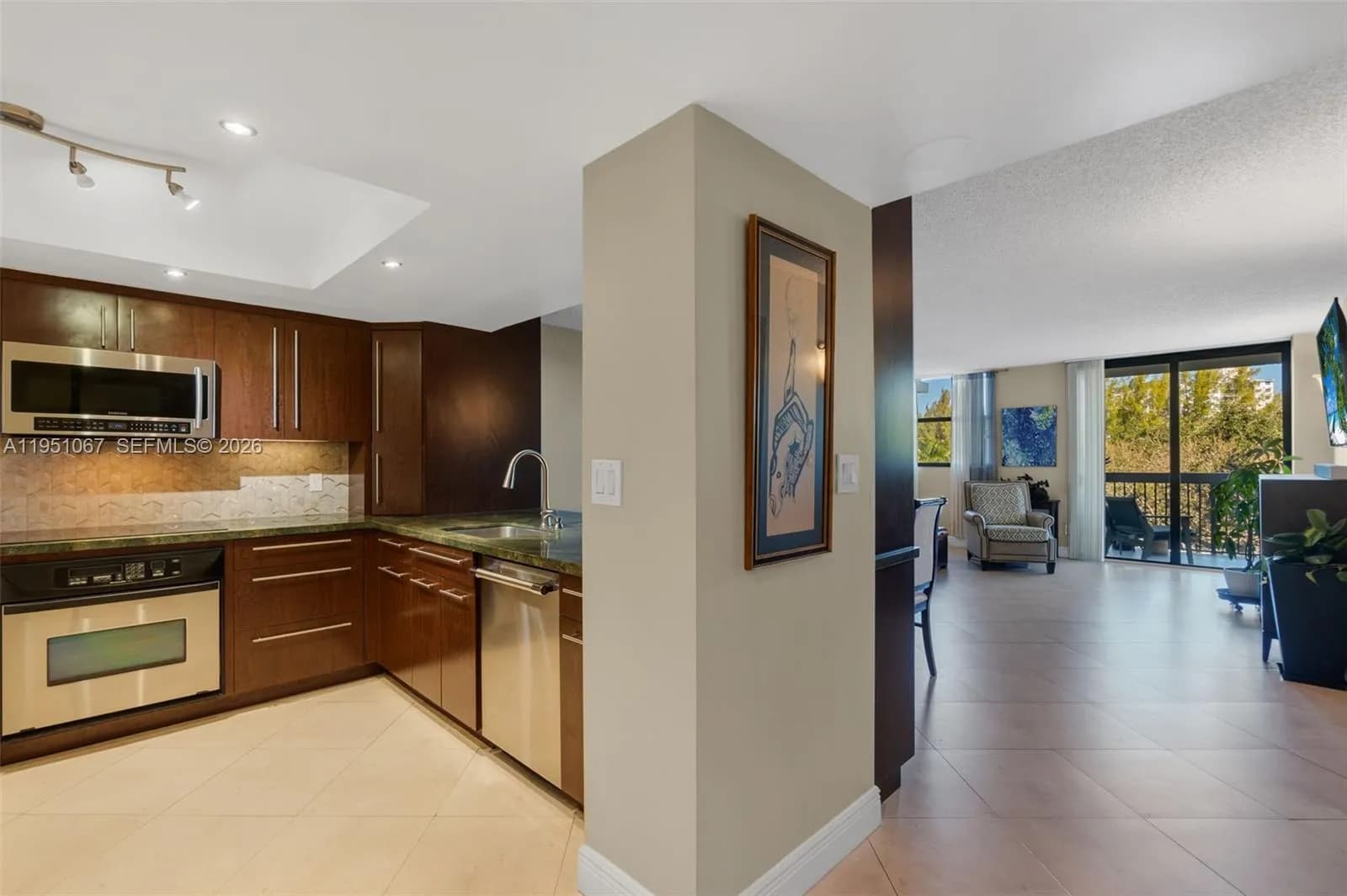 2900 NE 14th St Cswy # 402, Pompano Beach FL 33062