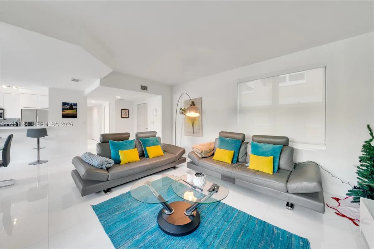 90 Alton Rd # 1, Miami Beach FL 33139