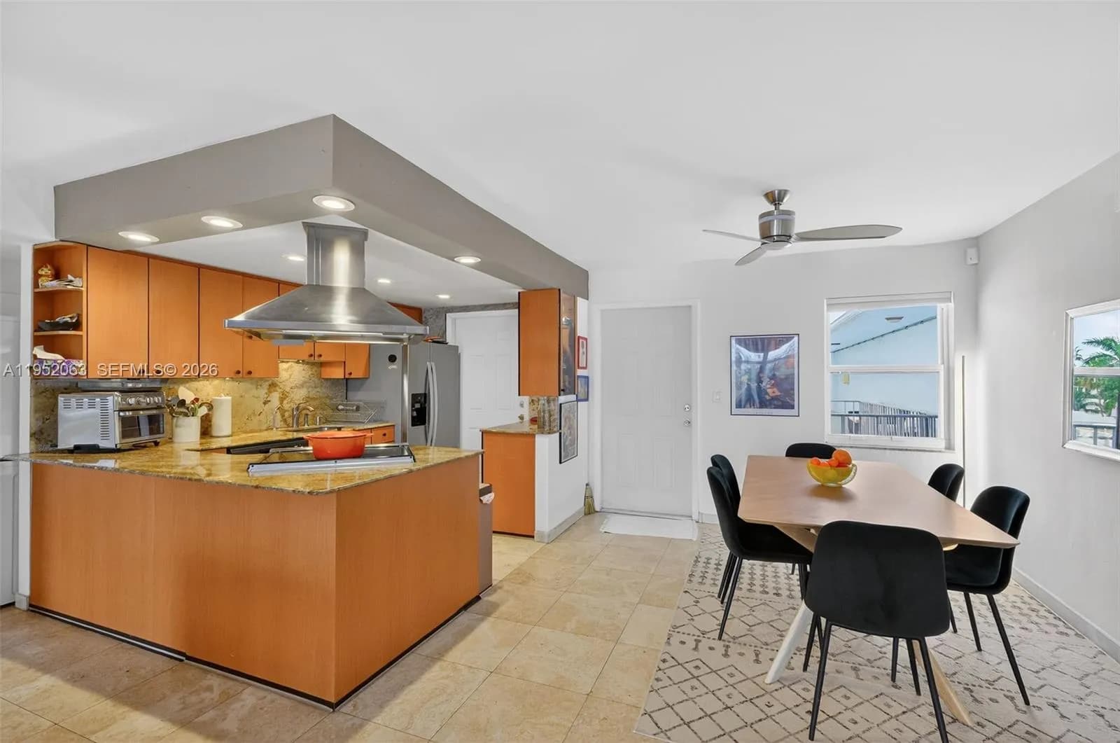 801 Meridian Ave, Miami Beach FL 33139