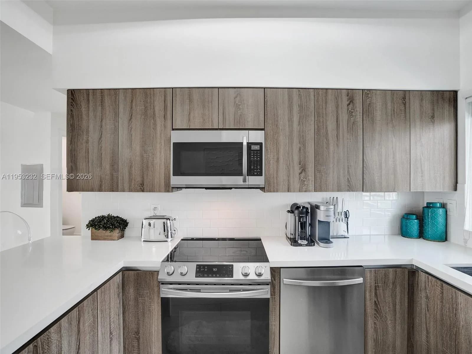 601 NE 36th St # 1003, Miami FL 33137