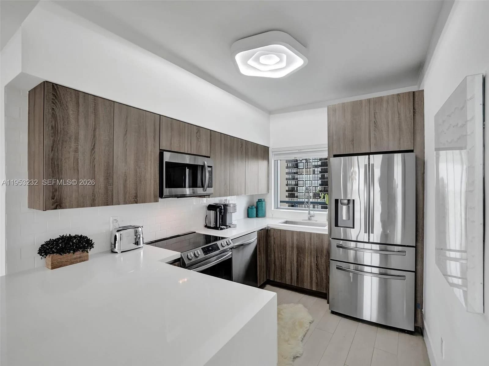 601 NE 36th St # 1003, Miami FL 33137