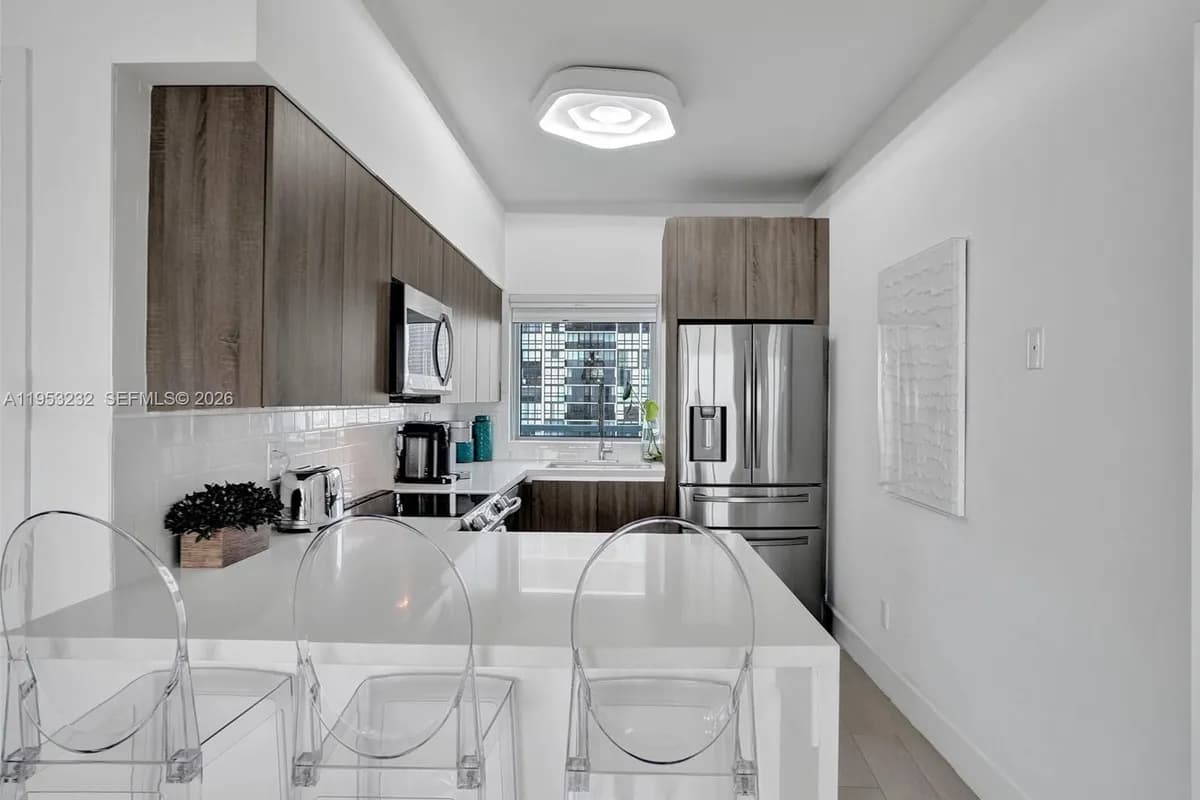 601 NE 36th St # 1003, Miami FL 33137