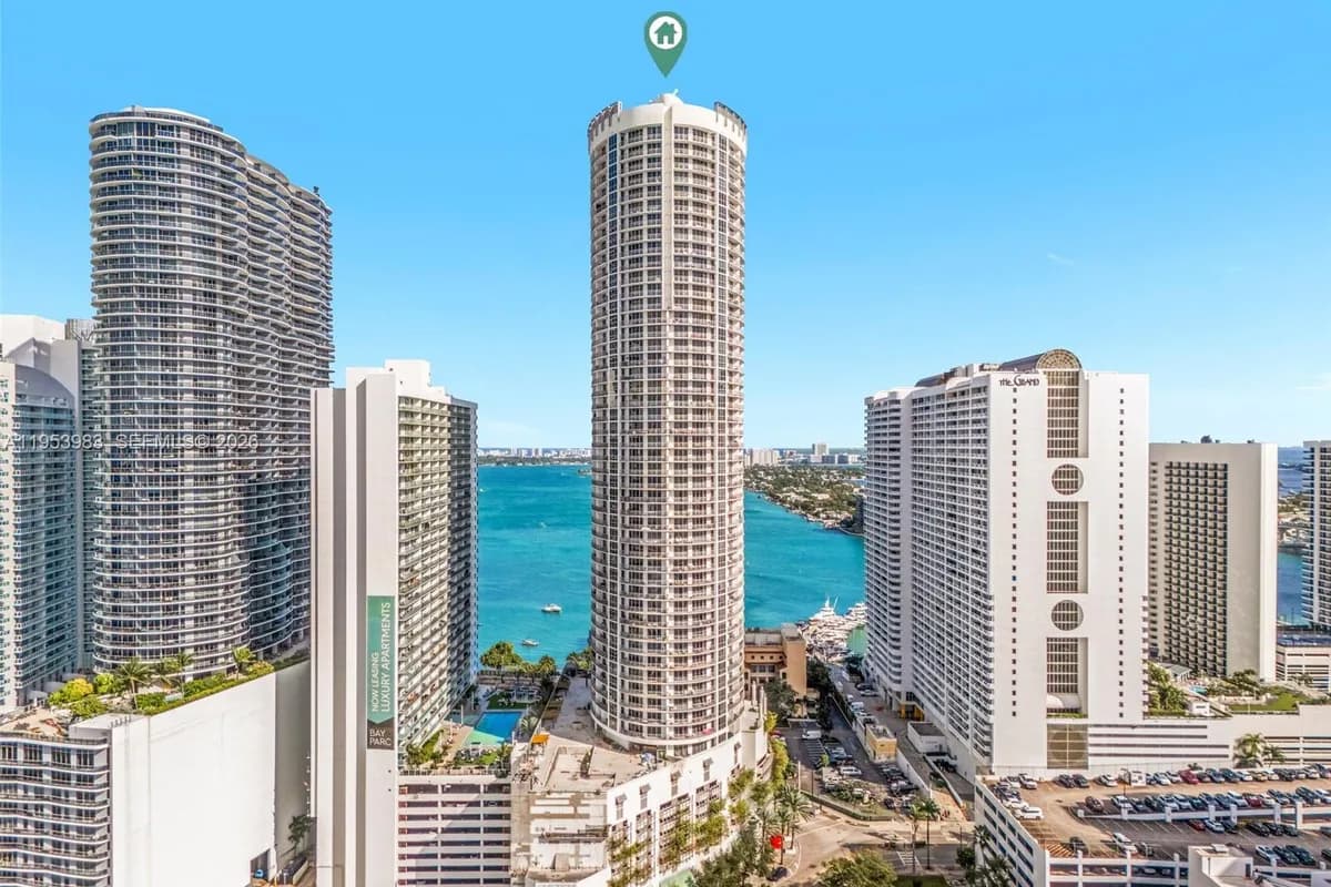 1750 N Bayshore Dr # 1407, Miami FL 33132