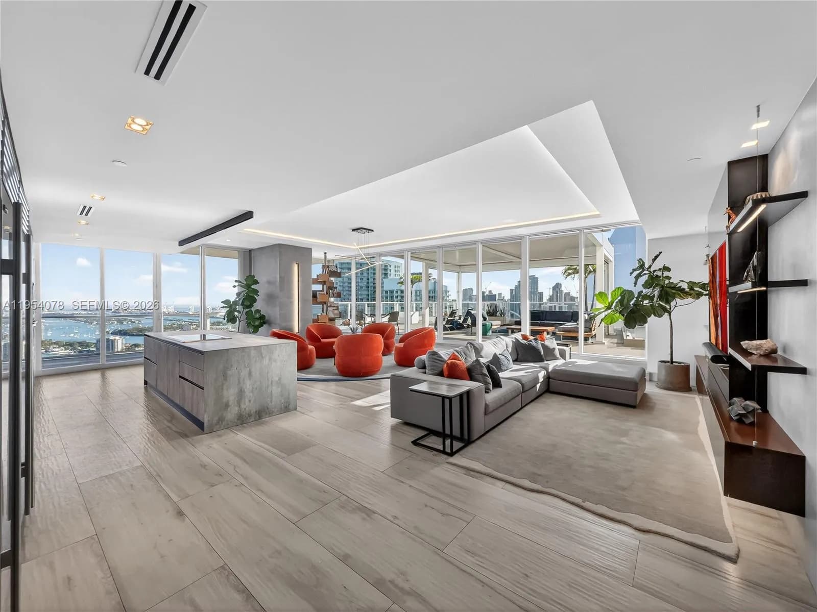 2020 N Bayshore Dr # 4104, Miami FL 33137