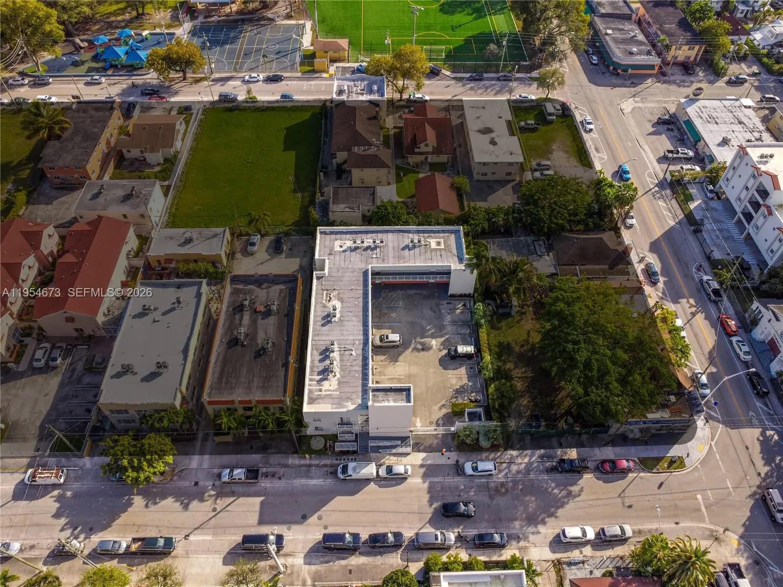 750 SW 2nd St, Miami FL 33130