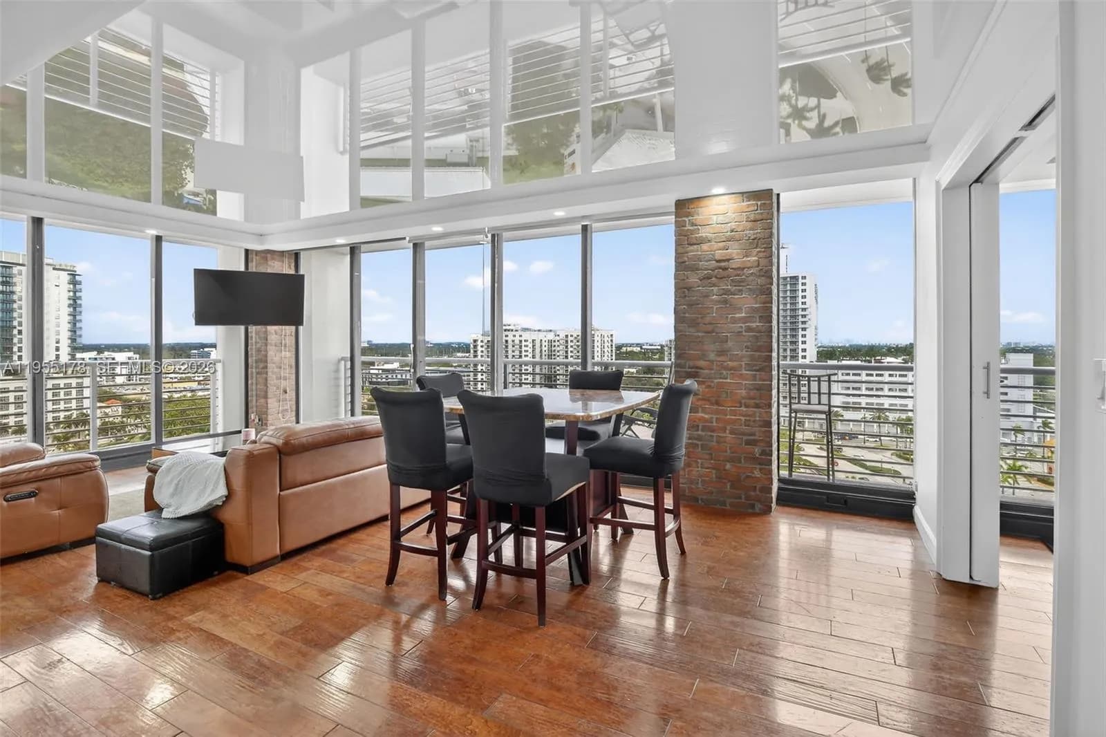 1720 Harrison St # 14H, Hollywood FL 33020