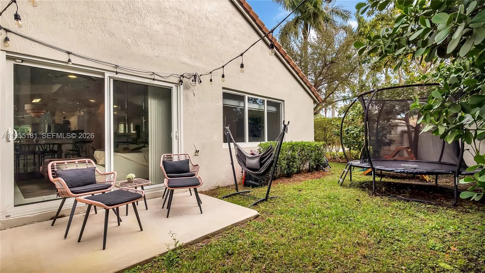 17080 NW 10th St, Pembroke Pines FL 33028