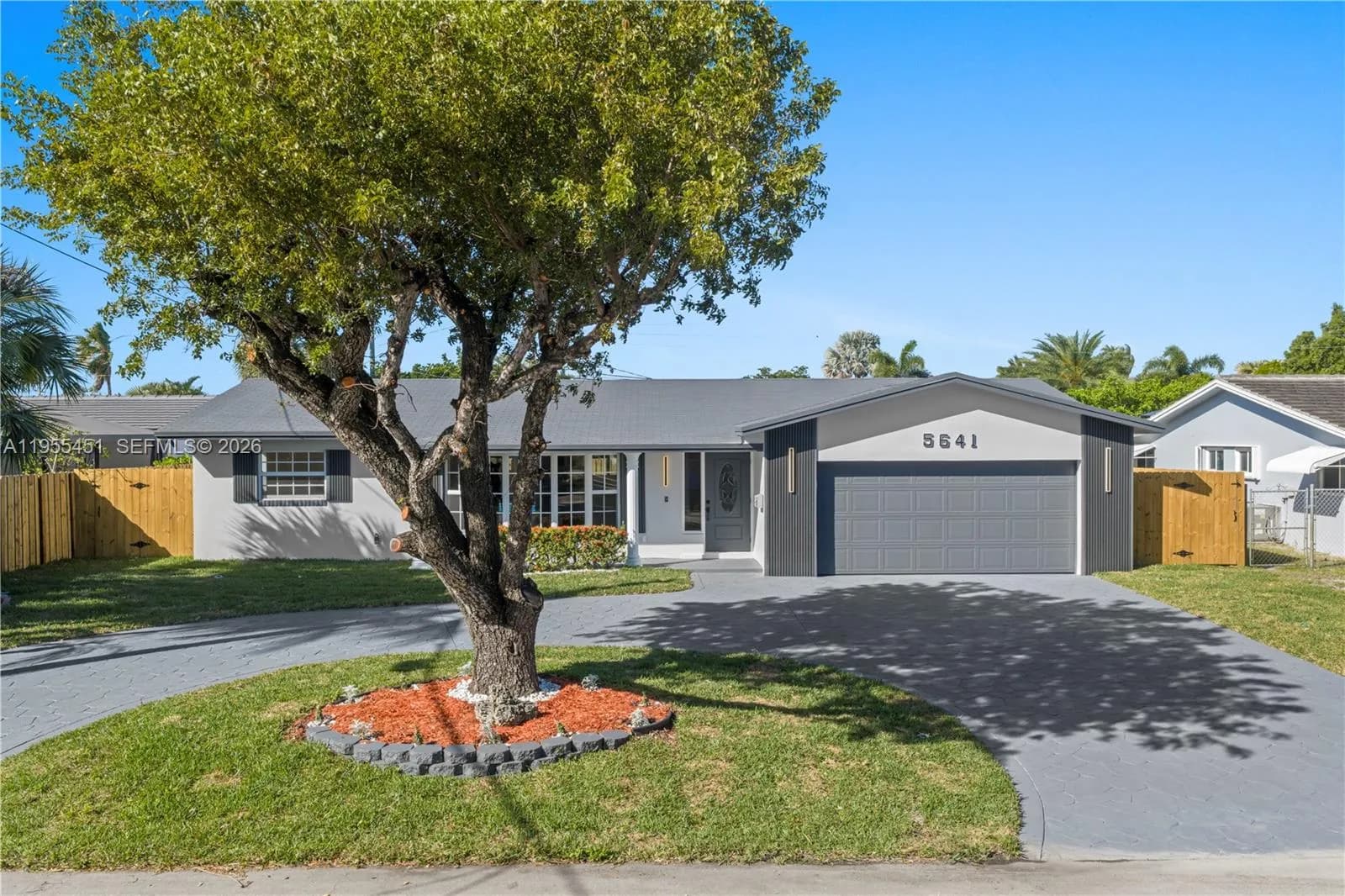 5641 NE 21st Ave, Fort Lauderdale FL 33308