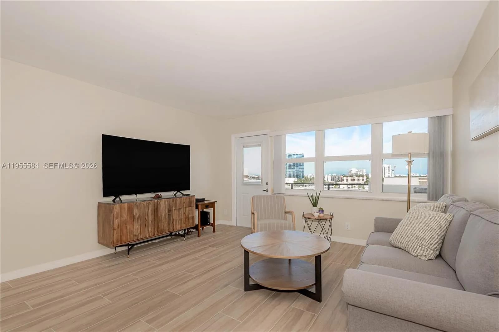 401 Golden Isles Dr # 902, Hallandale Beach FL 33009