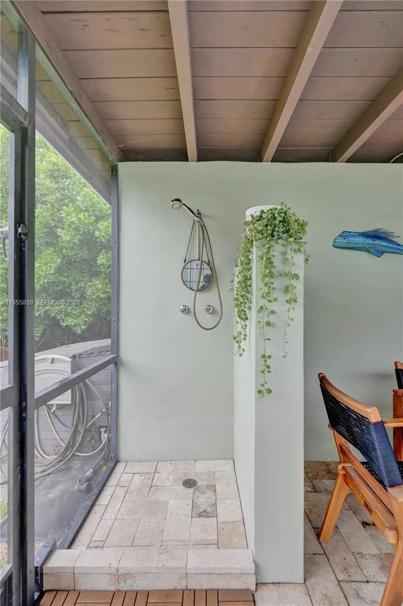 3640 SW 22nd St, Fort Lauderdale FL 33312