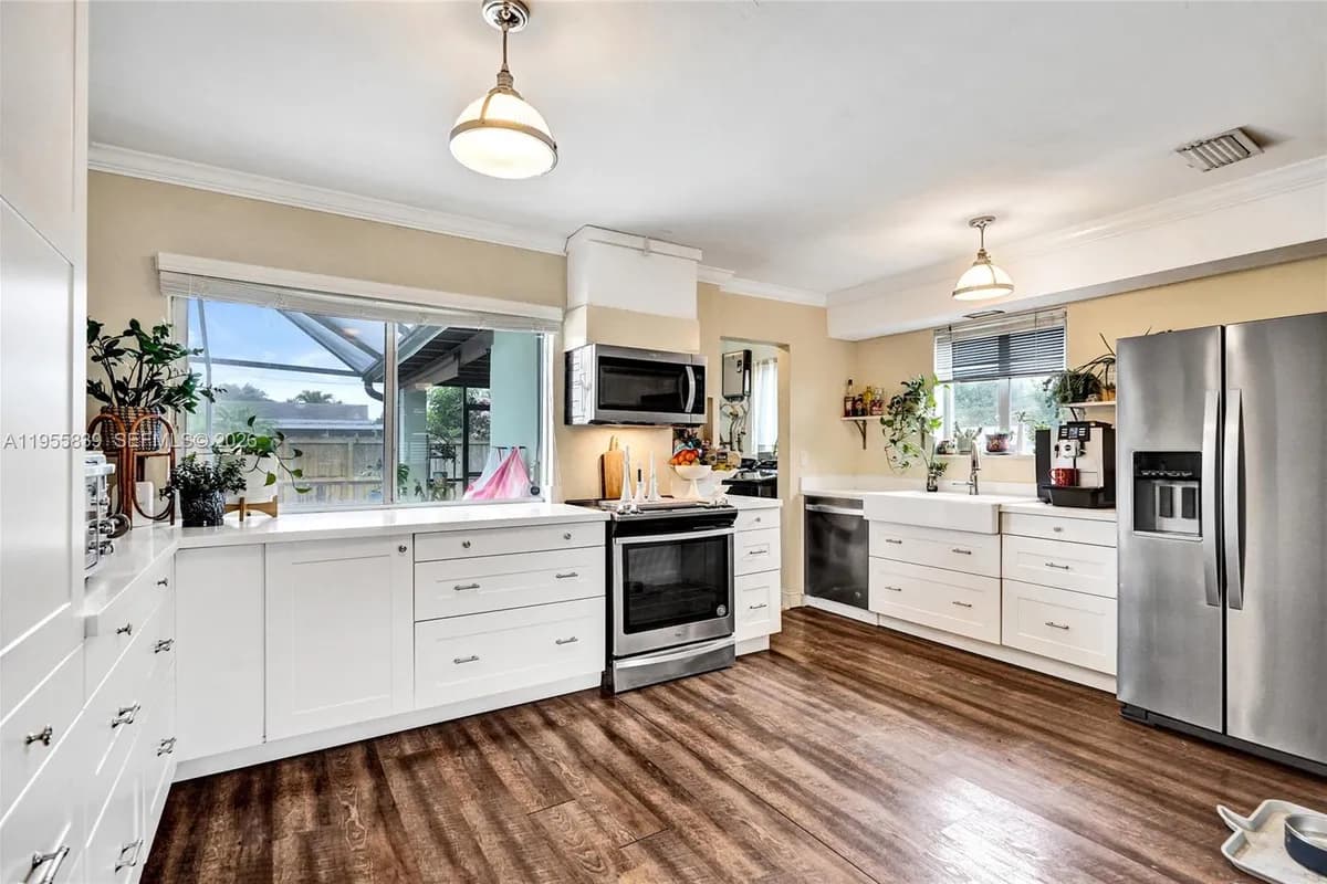 3640 SW 22nd St, Fort Lauderdale FL 33312