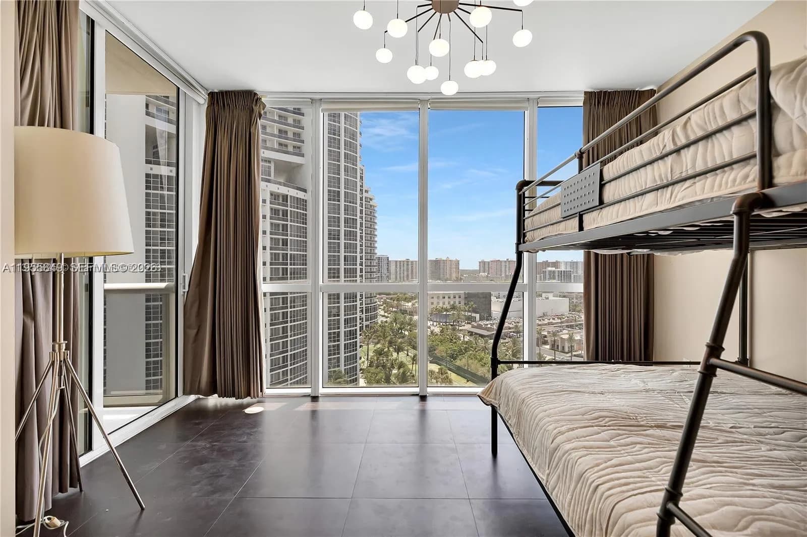 18201 Collins Ave # 1507, Sunny Isles Beach FL 33160