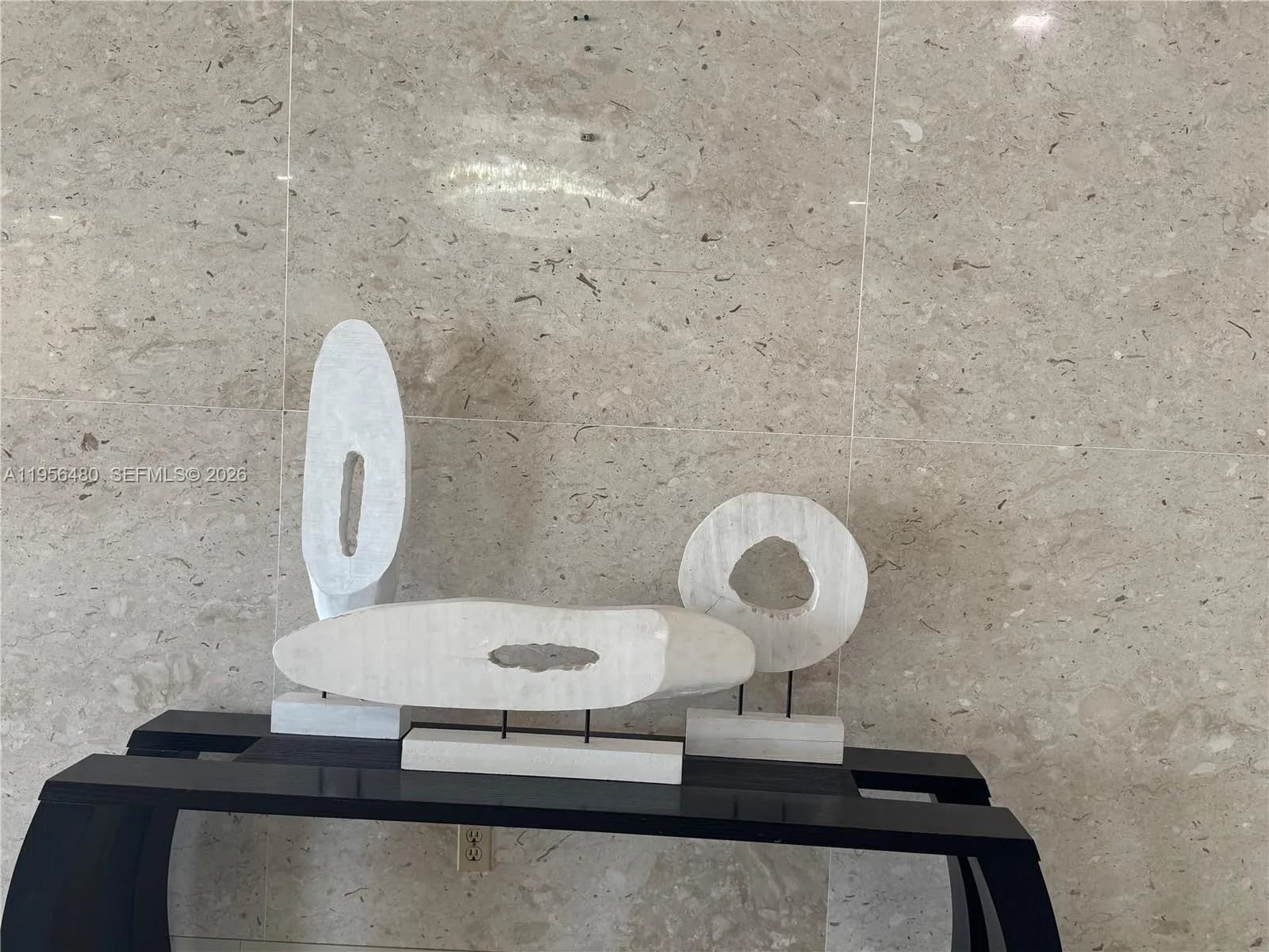 300 Bayview Dr # 501, Sunny Isles Beach FL 33160