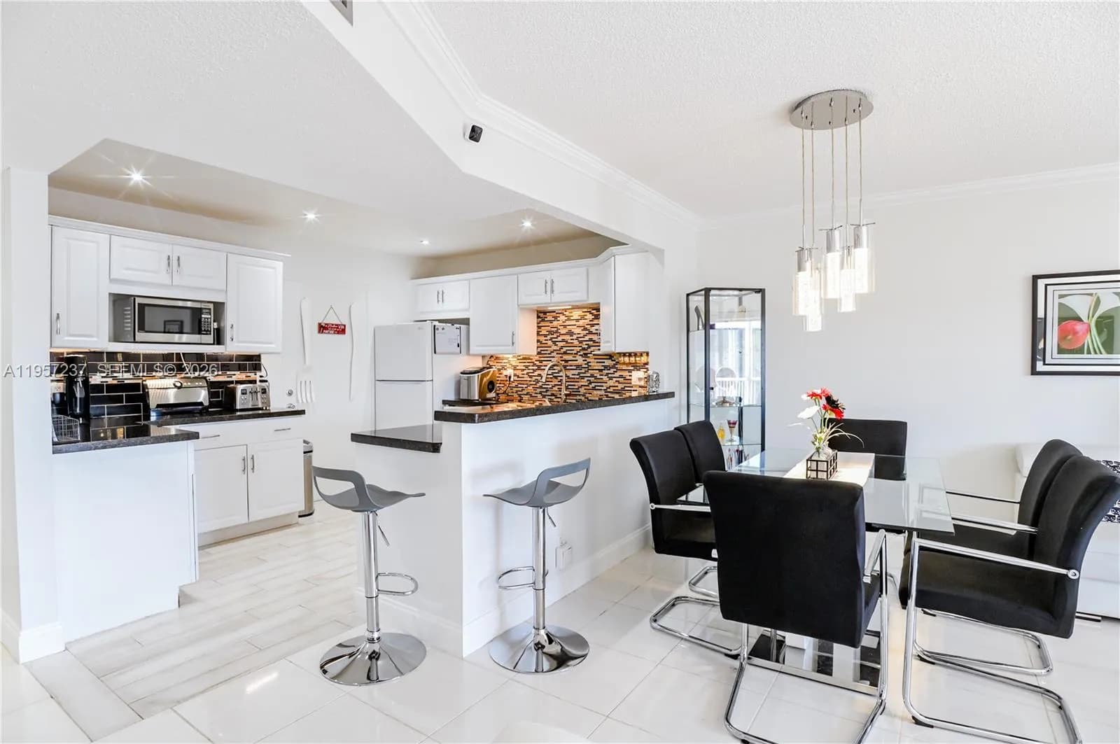 4751 NW 21st St # 401, Lauderhill FL 33313