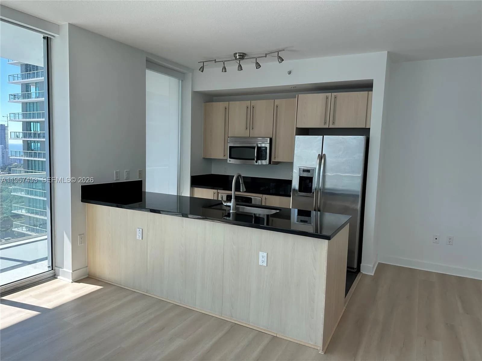 1111 SW 1st Ave, Miami FL 33130