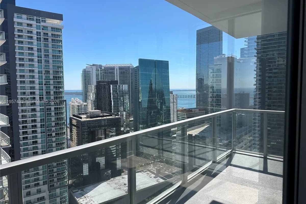 1111 SW 1st Ave, Miami FL 33130