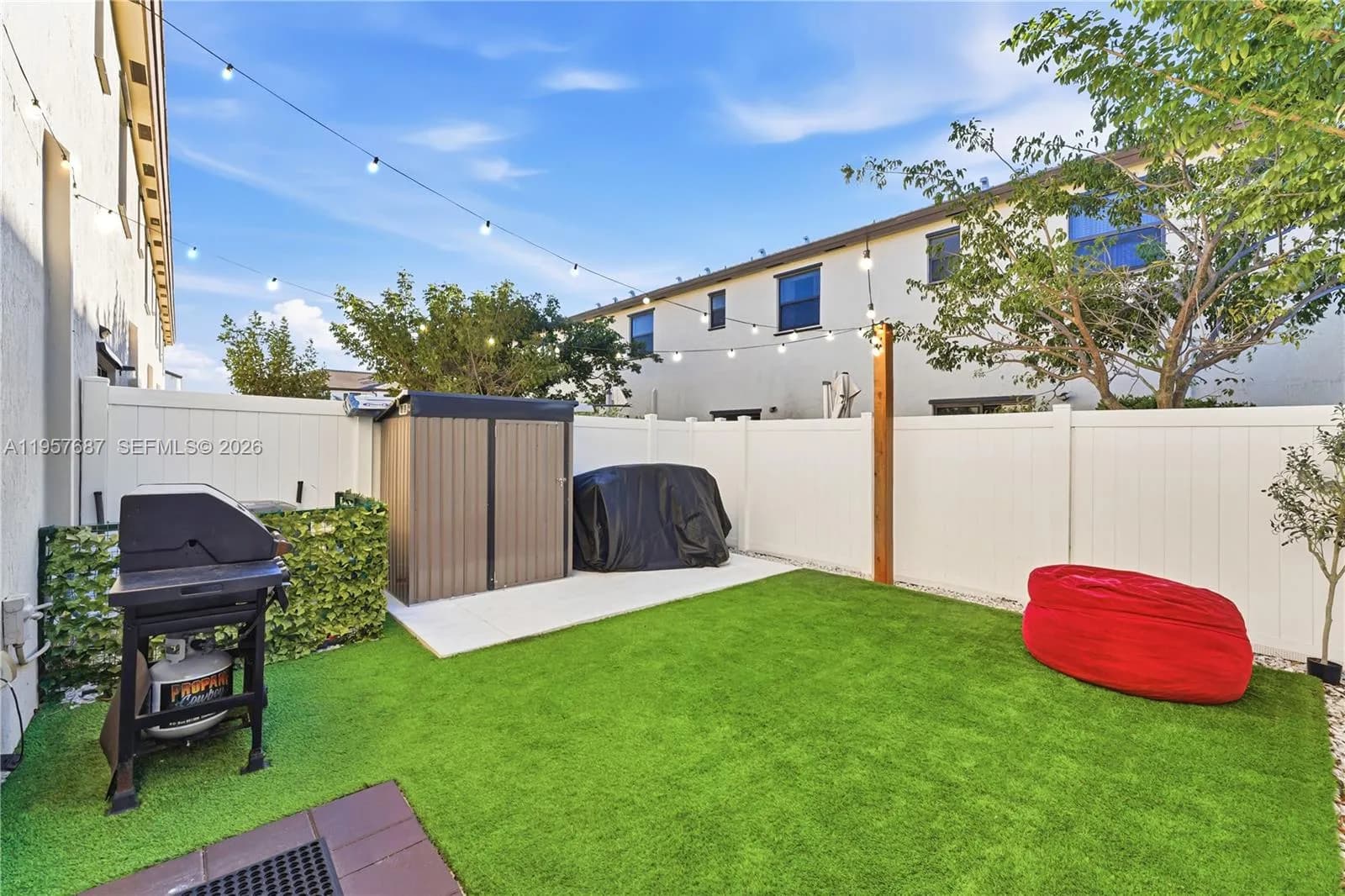 11456 W 33rd Way, Hialeah FL 33018