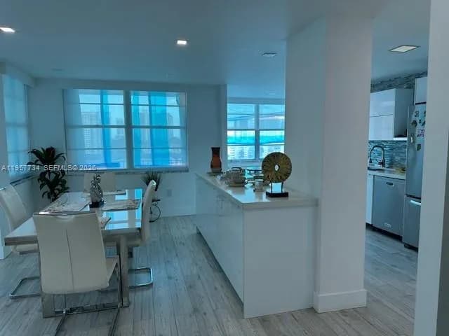18041 Biscayne Blvd # 904, Aventura FL 33160