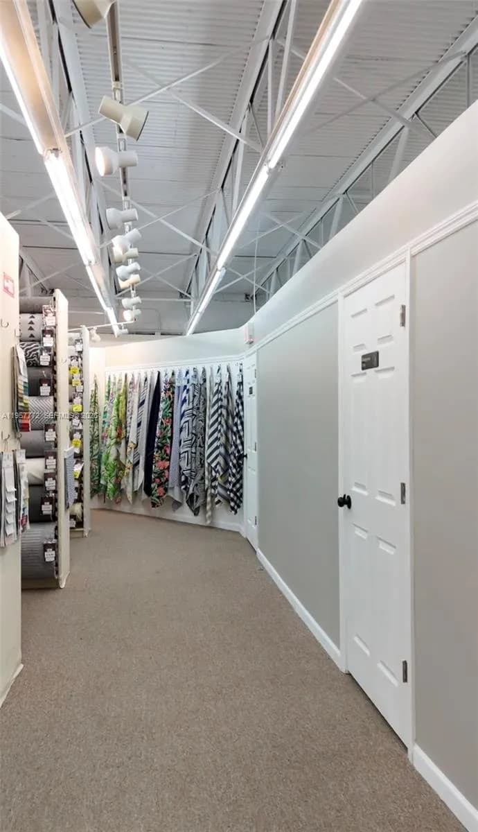 200 Old Federal Hwy, Hallandale Beach FL 33009