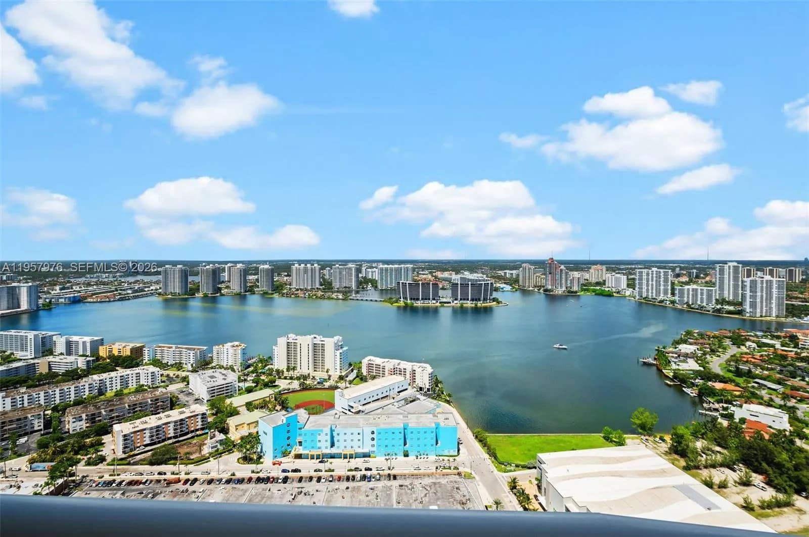 18201 Collins Ave # 5201, Sunny Isles Beach FL 33160