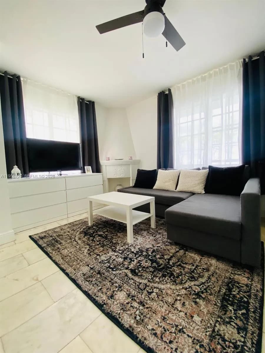 1526 Pennsylvania Ave # 2, Miami Beach FL 33139