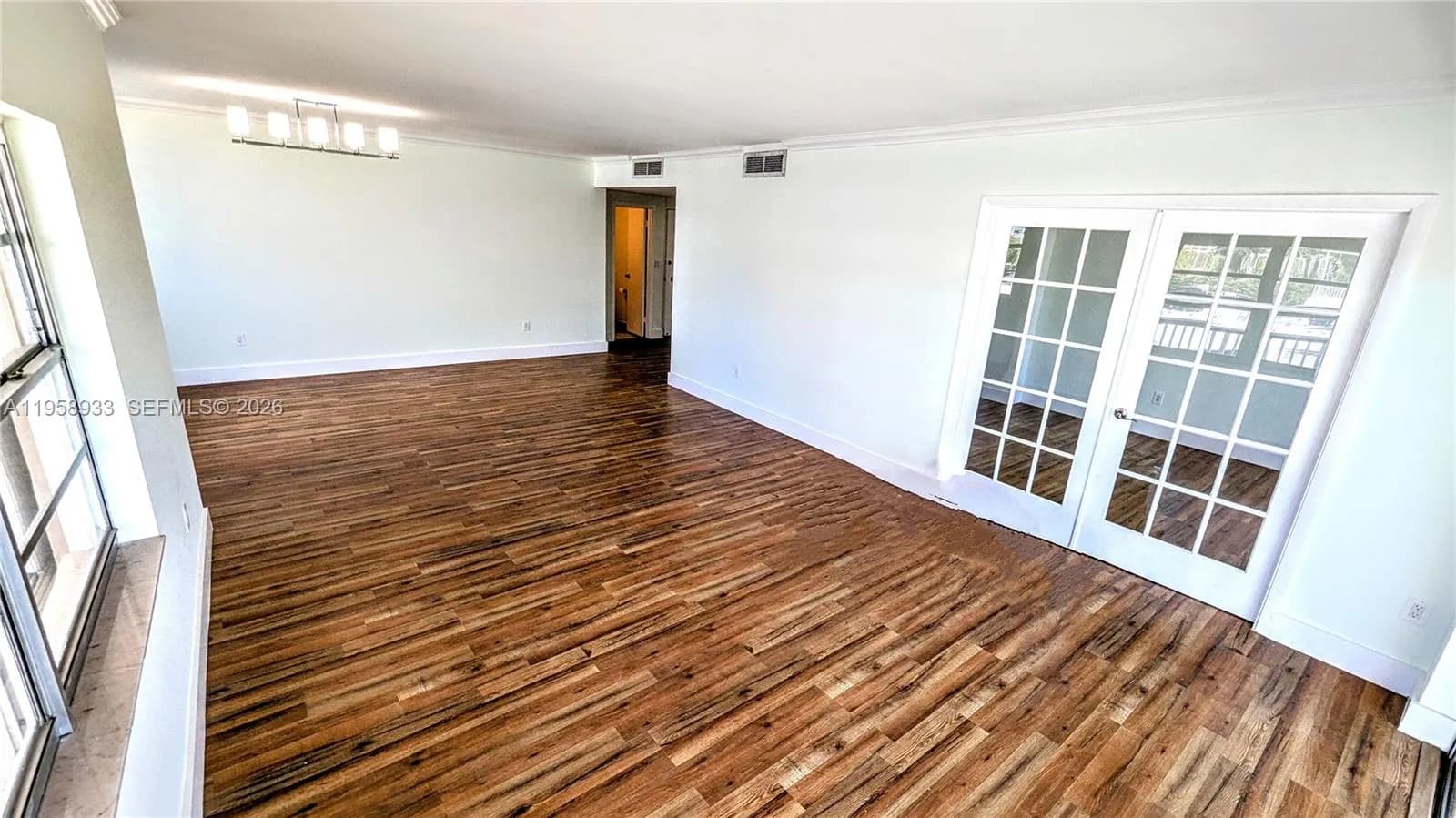 300 Bayview Dr # 206, Sunny Isles Beach FL 33160