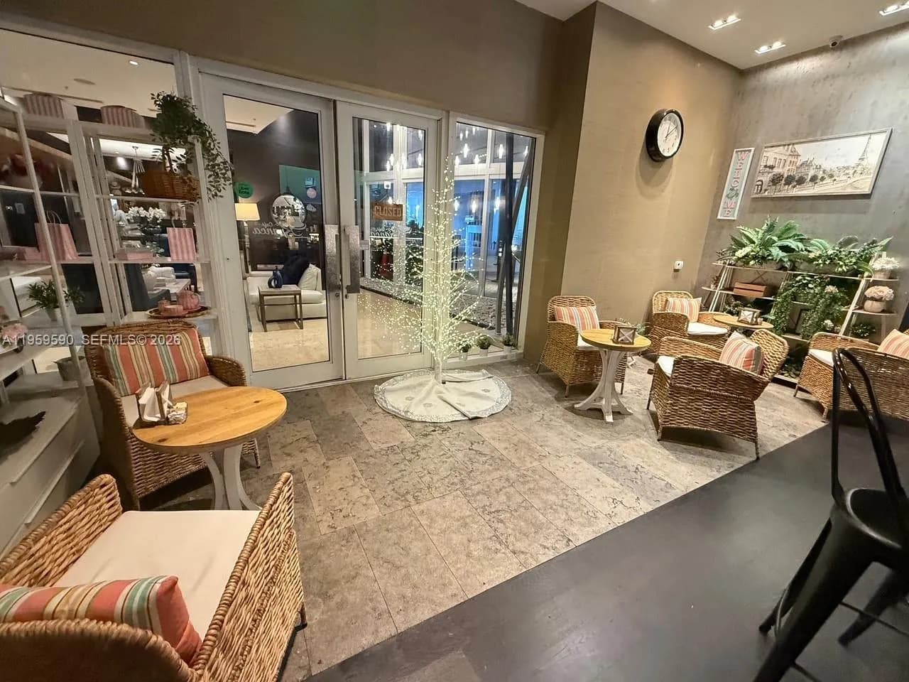 Brickell Cafe confidential, Miami FL 33130