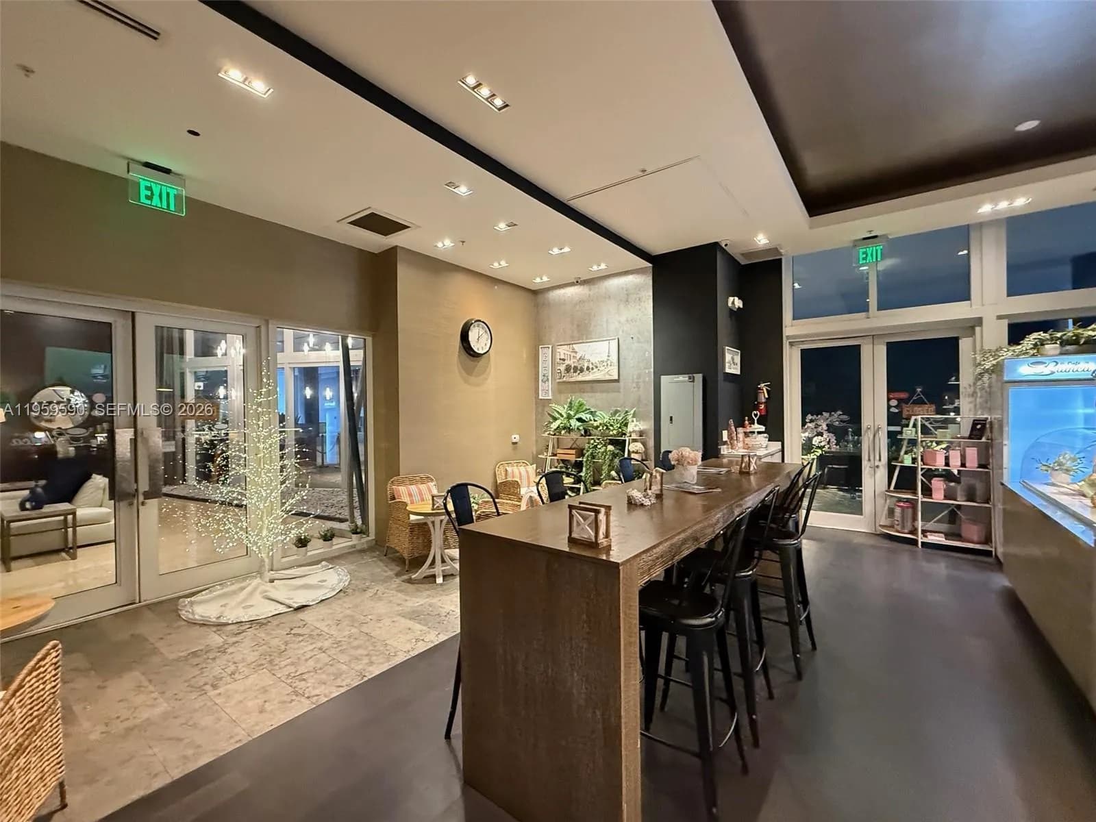 Brickell Cafe confidential, Miami FL 33130