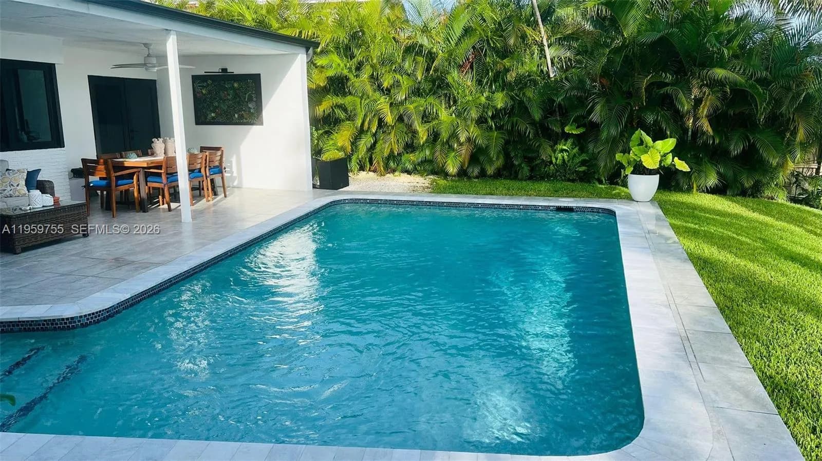 6705 Ficus Dr, Miramar FL 33023