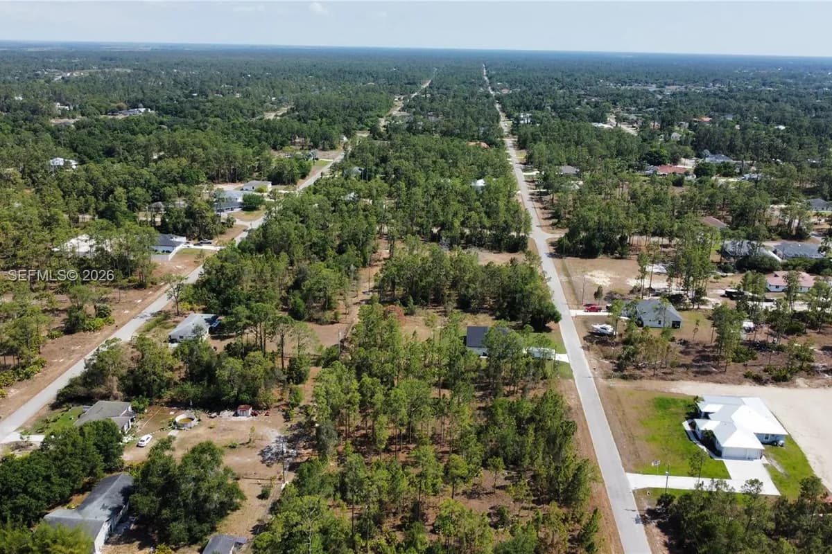 3007 E 10 St, Lehigh Acres FL 33972