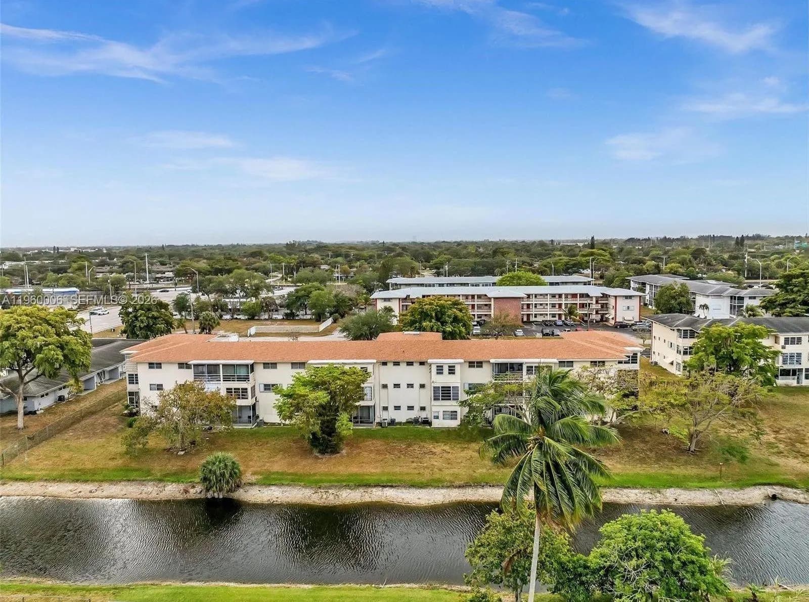 4731 NW 10th Ct # 316, Plantation FL 33313