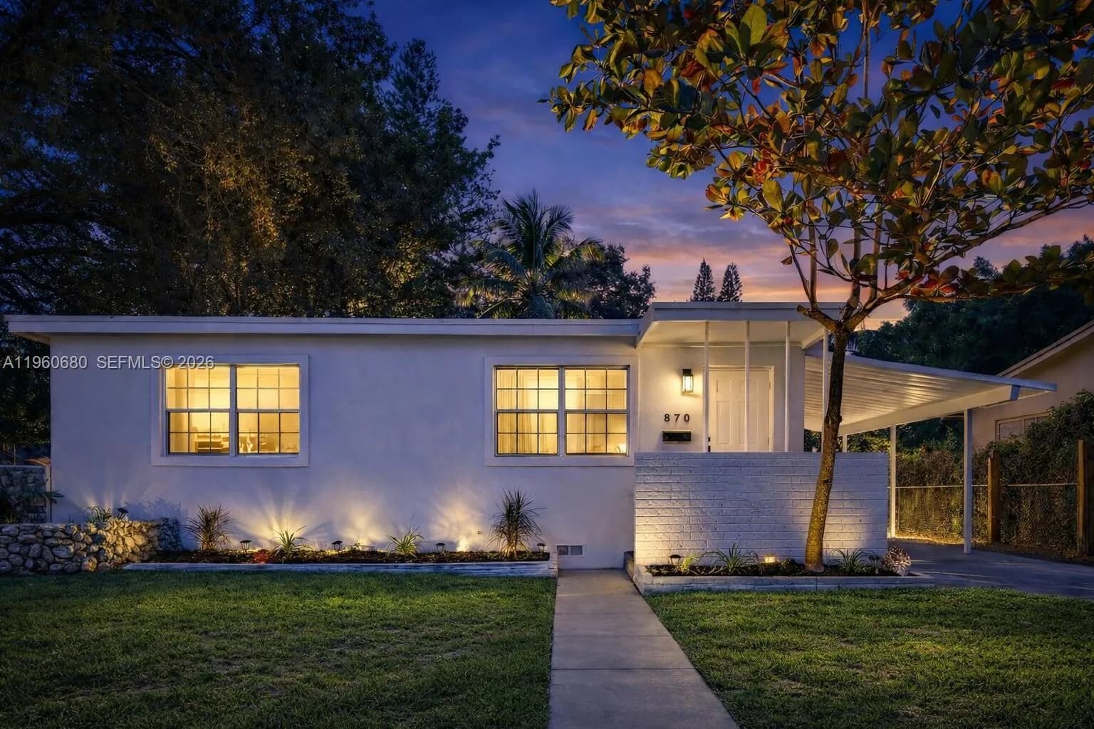 870 NE 144th St, North Miami FL 33161