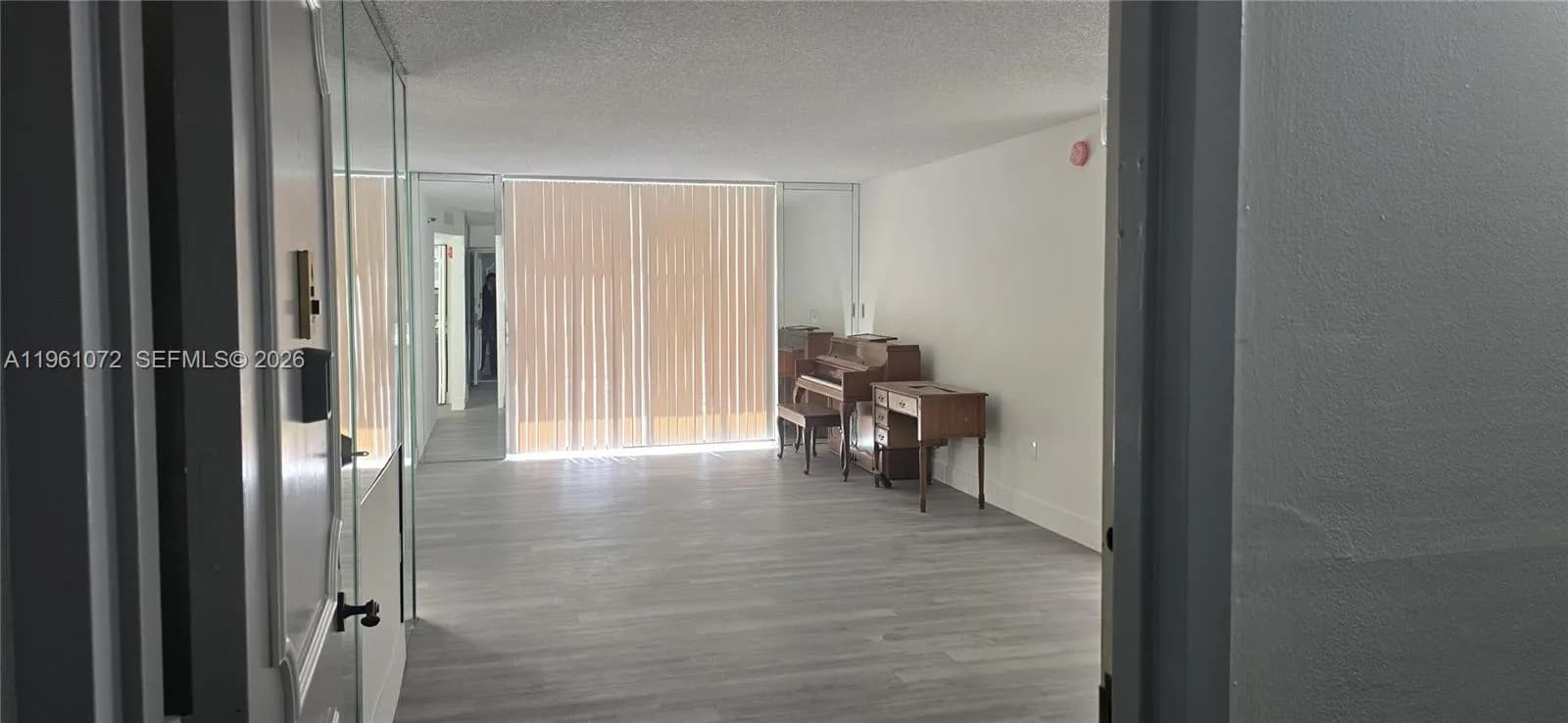 1200 Saint Charles Pl # 207, Pembroke Pines FL 33026