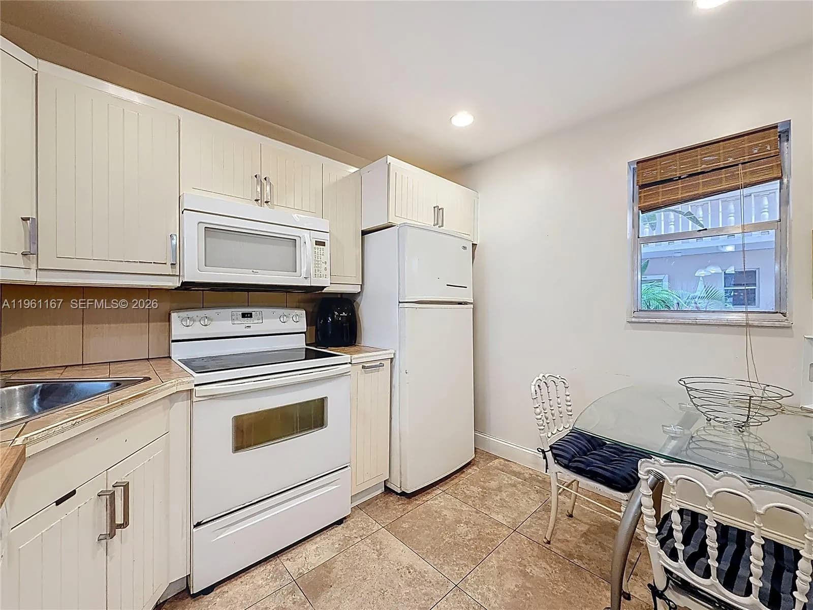 410 SE 2nd St # 115, Hallandale Beach FL 33009