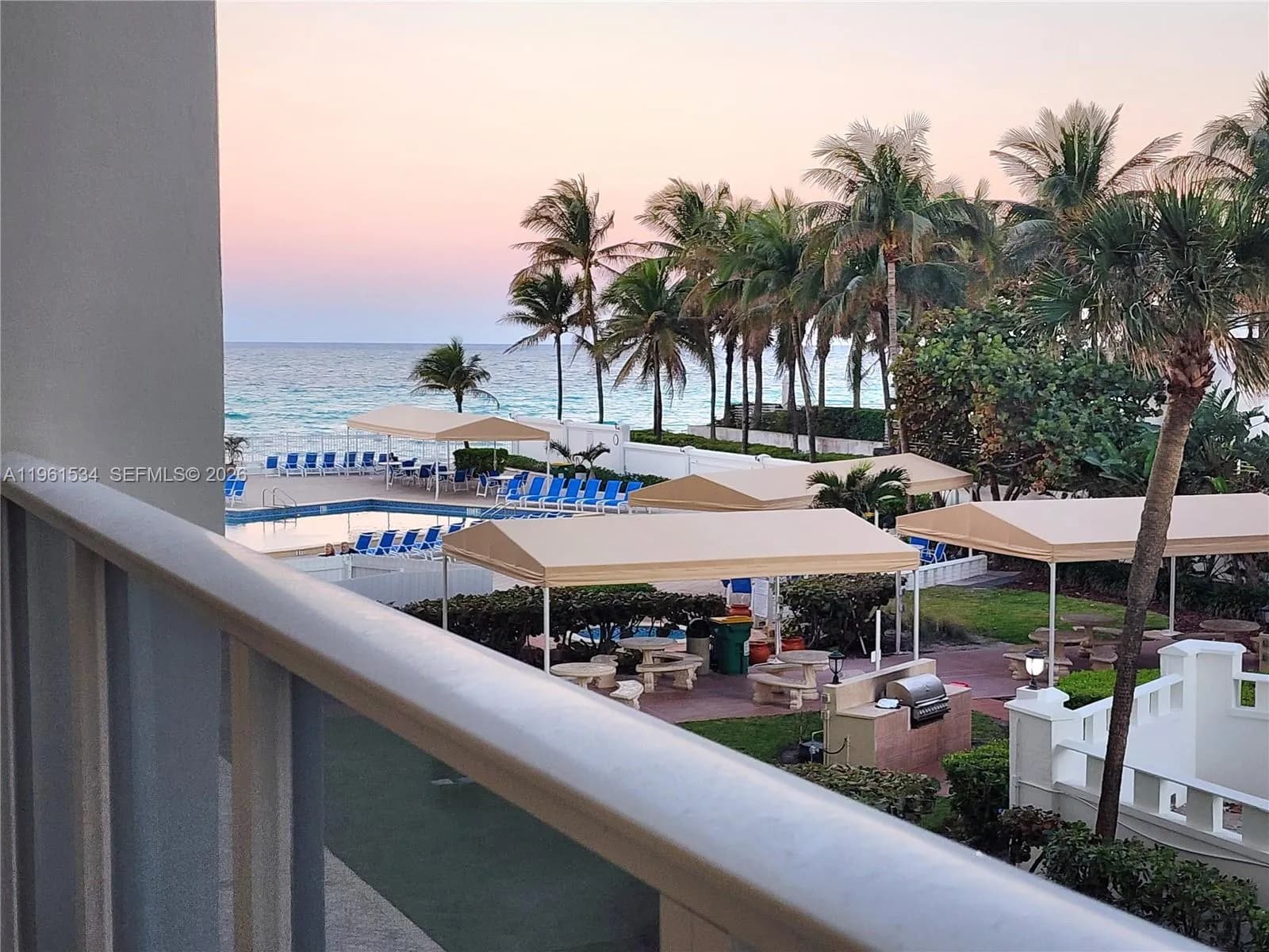 3505 S Ocean Dr # 218, Hollywood FL 33019