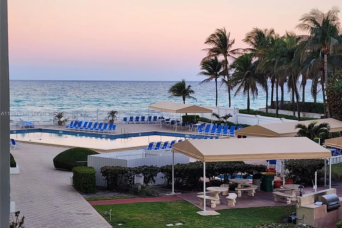 3505 S Ocean Dr # 218, Hollywood FL 33019