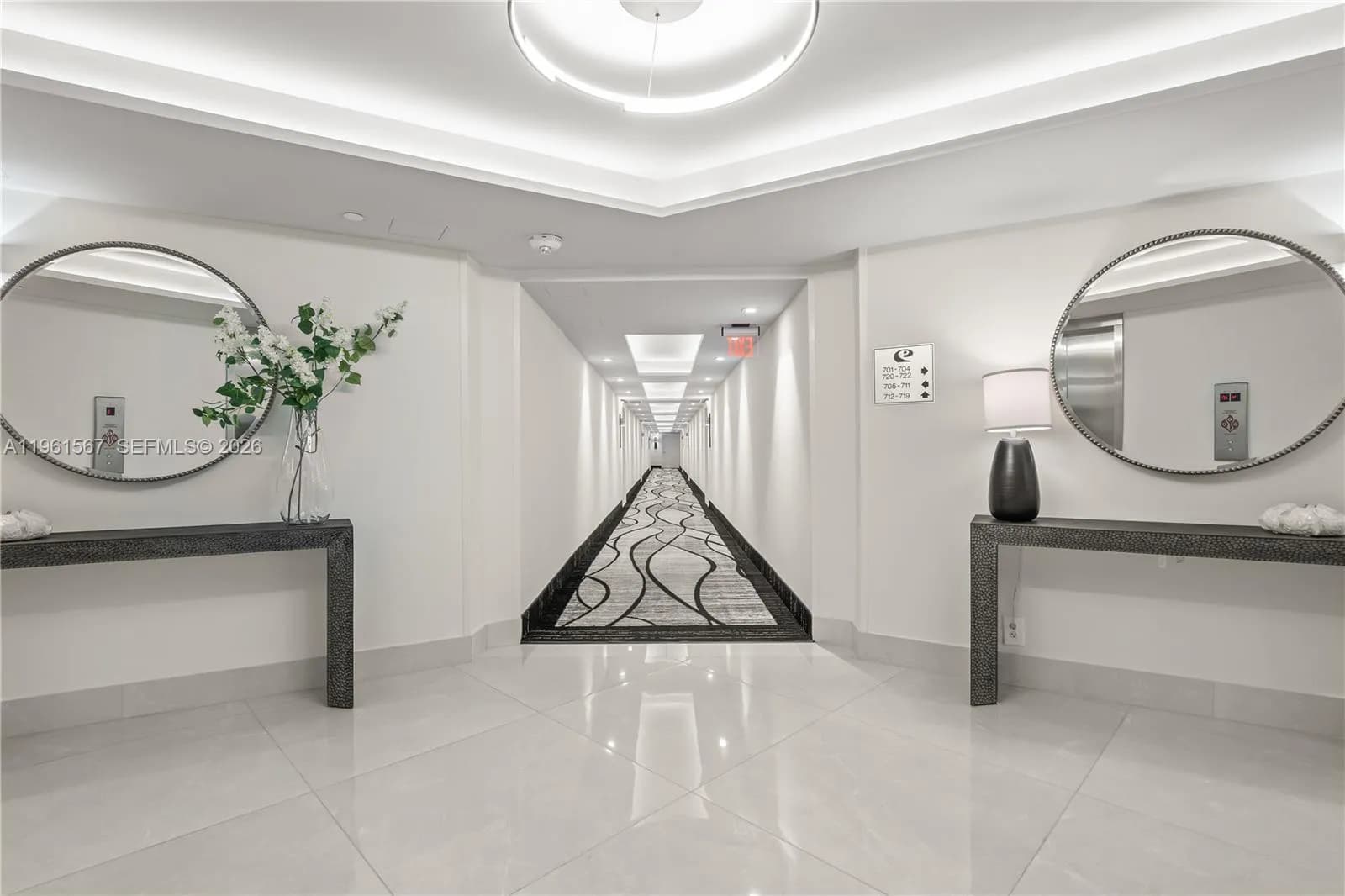 3180 S Ocean Dr # 717, Hallandale Beach FL 33009