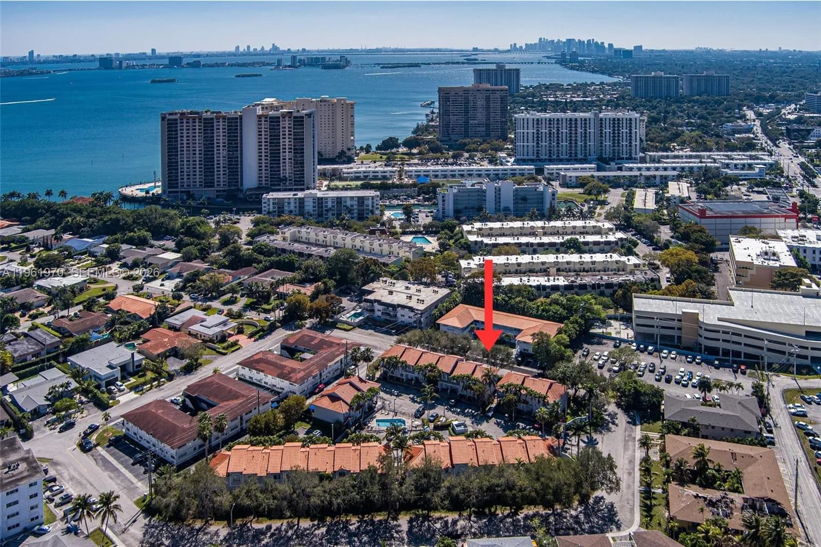 11647 NE 18th Dr # 11647, North Miami FL 33181