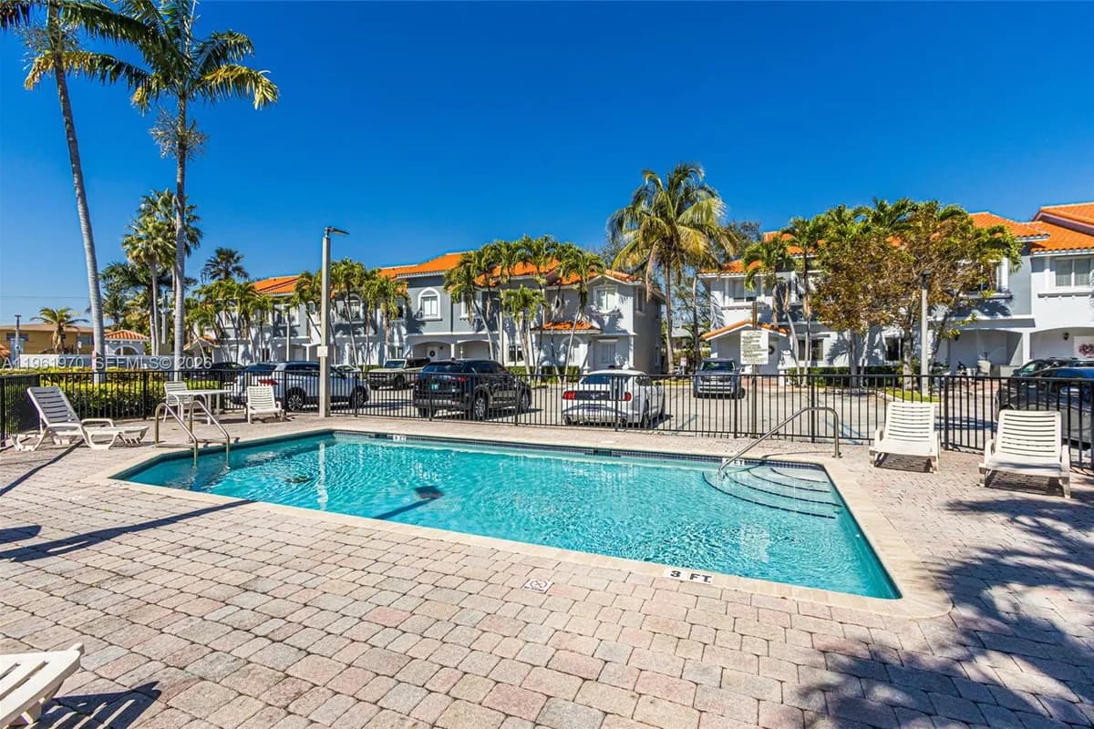 11647 NE 18th Dr # 11647, North Miami FL 33181